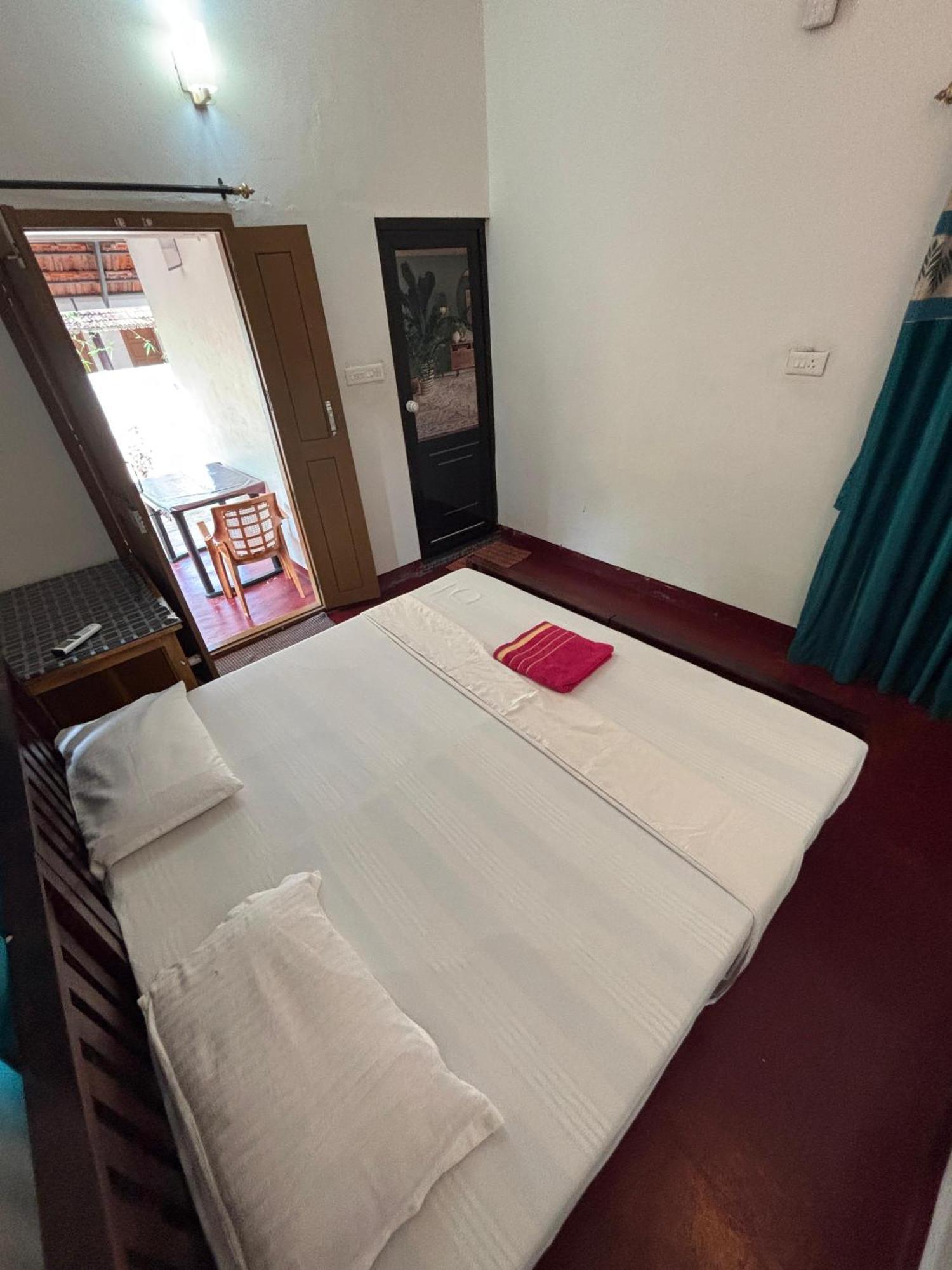 Marari Diya Homestay Марарикулам Экстерьер фото